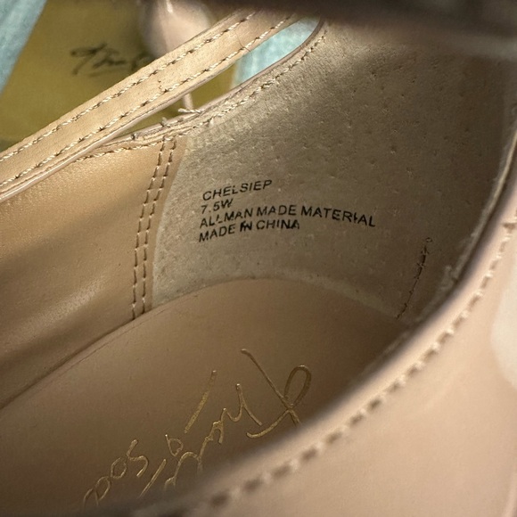 Thalia Sodi Nude peep toe stilettos 7.5 women - Picture 5 of 12